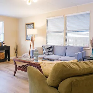 House Near Zoo And Busch Gardens, Free High Speed Wifi , Tampa United States